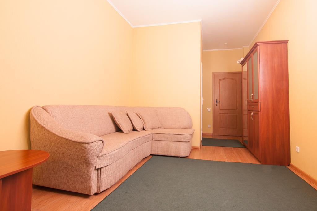 Mini-Hotel On Geroiv Energetykiv Street 18 Kiev Exterior foto