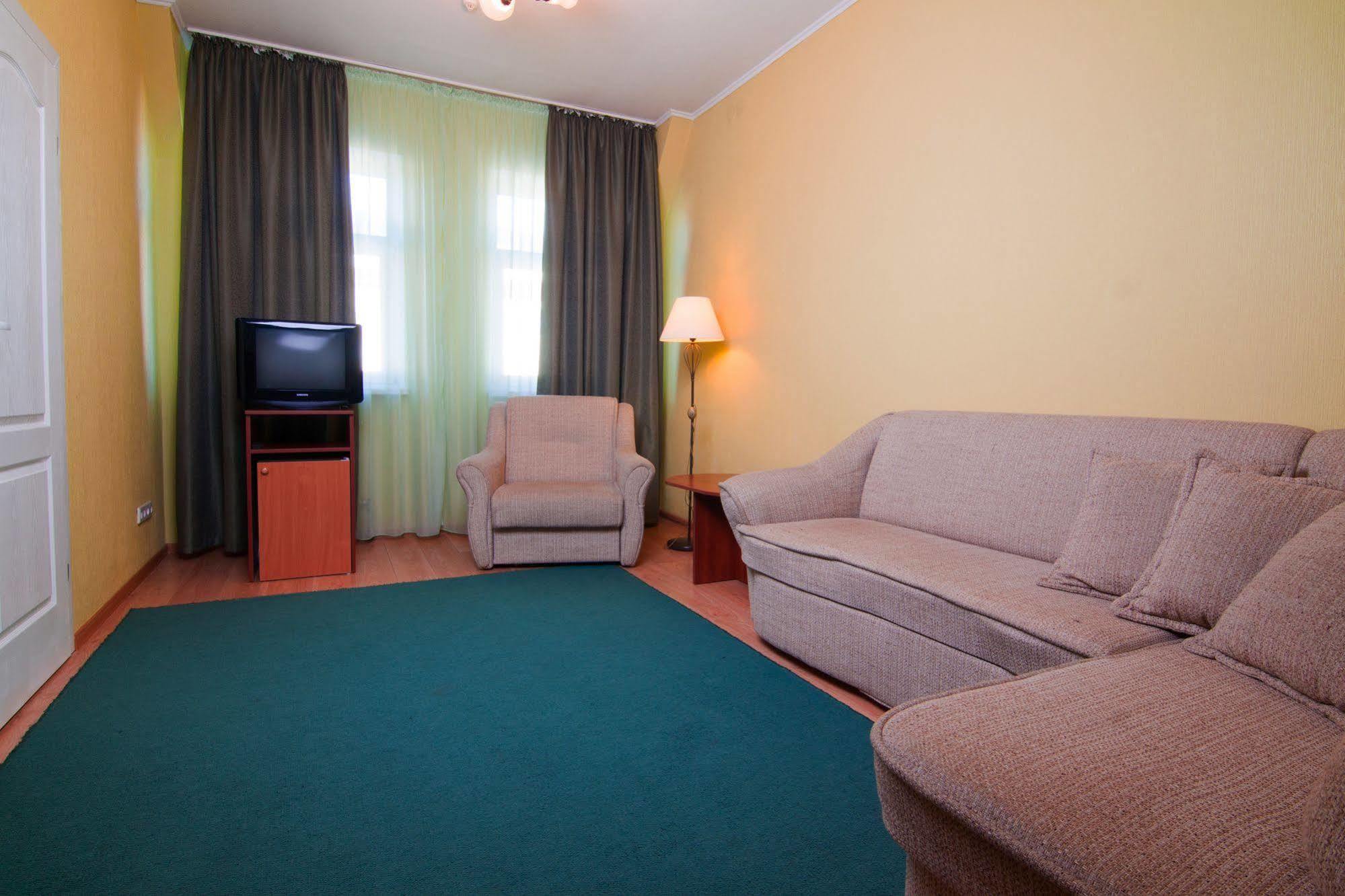 Mini-Hotel On Geroiv Energetykiv Street 18 Kiev Exterior foto