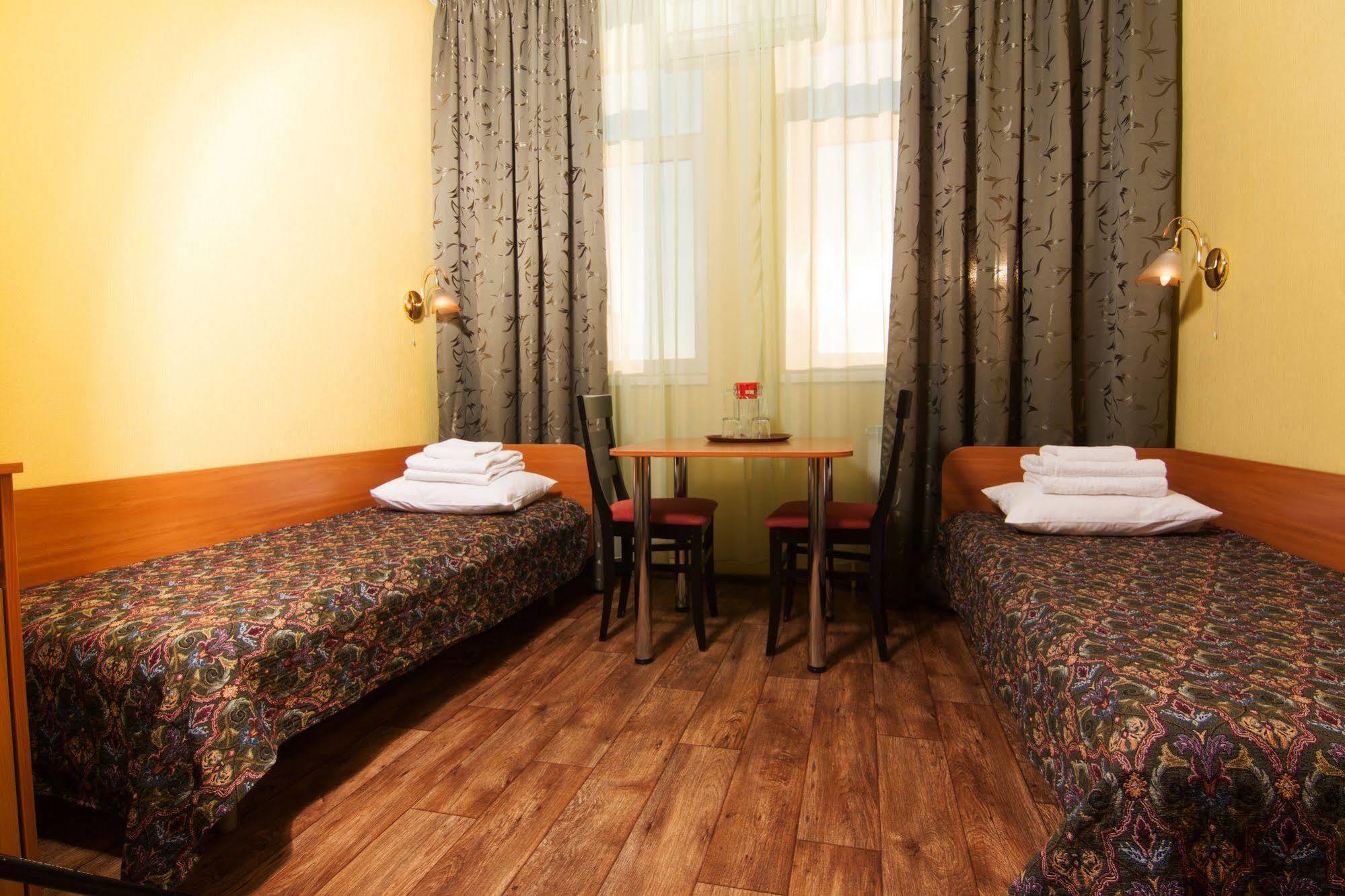 Mini-Hotel On Geroiv Energetykiv Street 18 Kiev Exterior foto